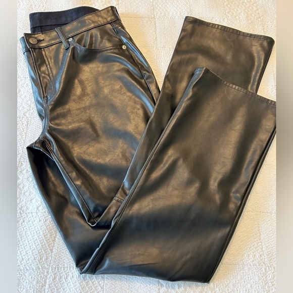 GAP Vegan Leather Pants Black Mid Rise Baby Boot Cut Women's Size 31 12R - Picture 4 of 15
